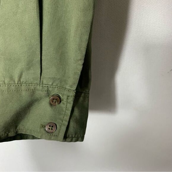 Express Woman's Button Down with 2 Front Pockets Size Small - Picture 5 of 7